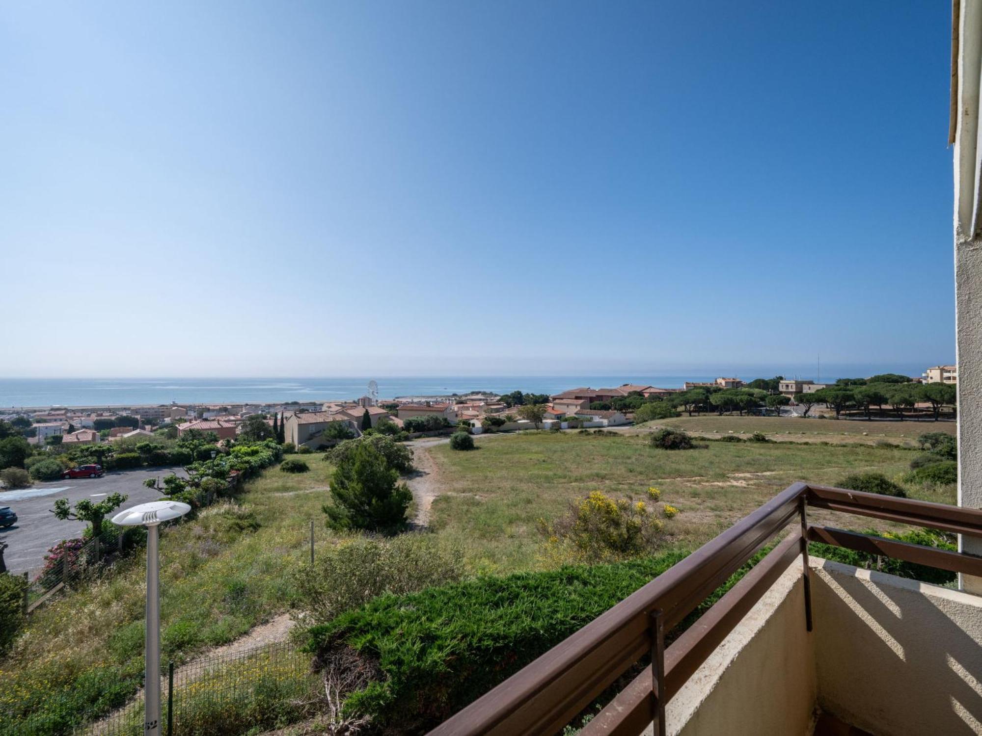 Apartment Les Eaux Vives 1 & 2-2 By Interhome Saint-Pierre-la-Mer  Luaran gambar